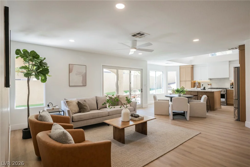 9517 Cynthia Joy, Las Vegas, NV 89134