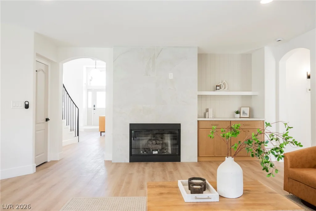 9517 Cynthia Joy, Las Vegas, NV 89134
