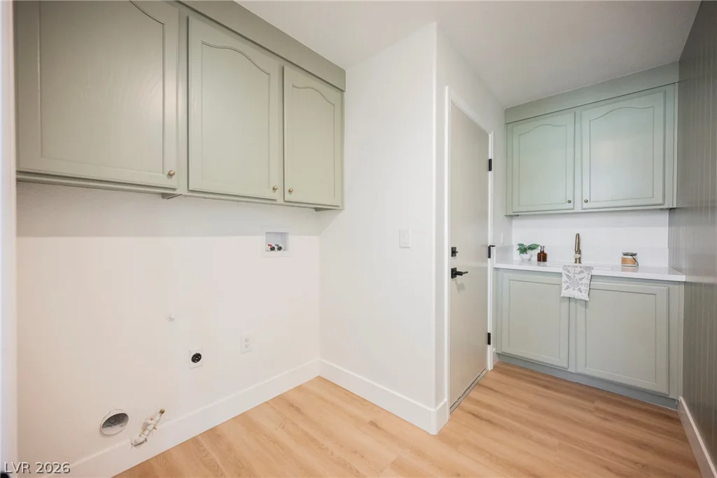 9517 Cynthia Joy, Las Vegas, NV 89134