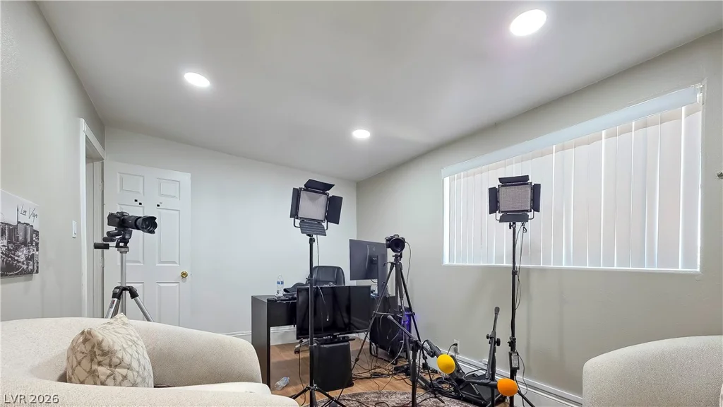 1325 Eastern, Las Vegas, NV 89104
