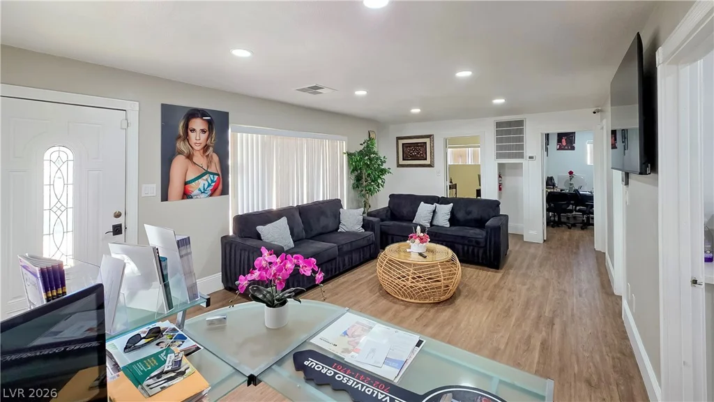 1325 Eastern, Las Vegas, NV 89104