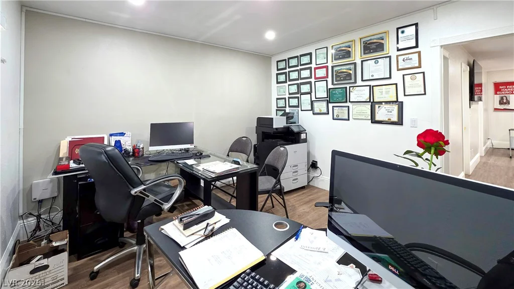 1325 Eastern, Las Vegas, NV 89104