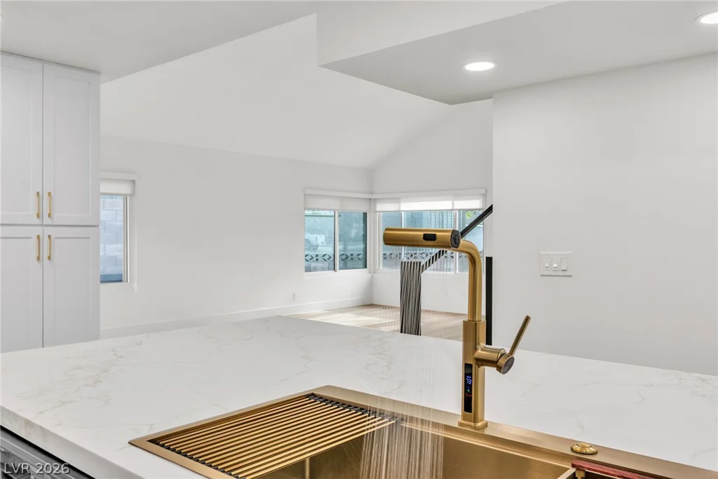 4132 Butterfield, Las Vegas, NV 89103
