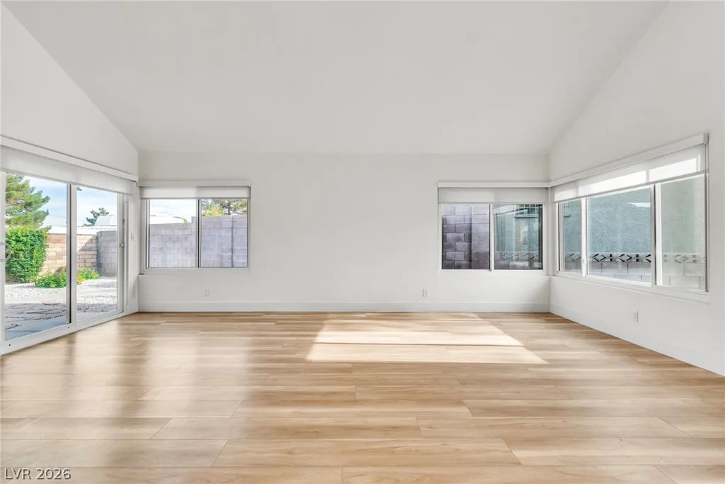 4132 Butterfield, Las Vegas, NV 89103