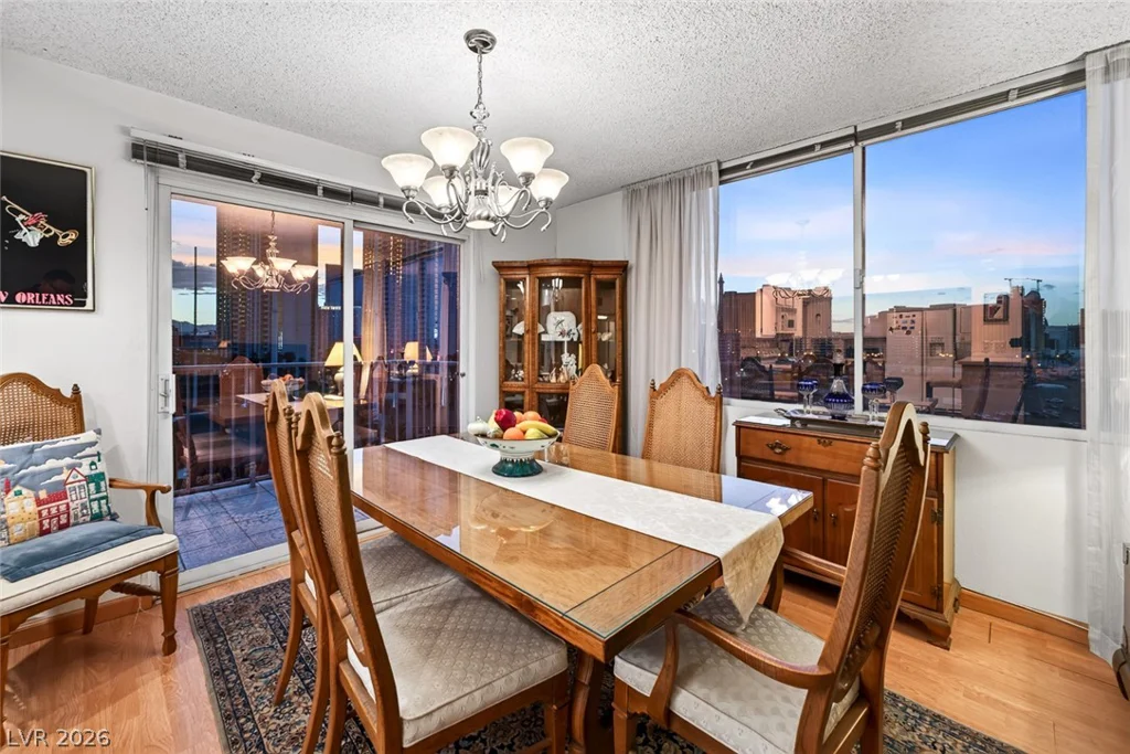 205 Harmon, Las Vegas, NV 89169