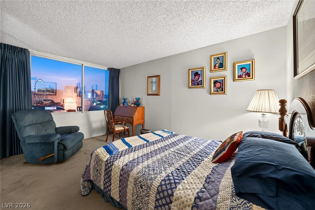 205 Harmon, Las Vegas, NV 89169