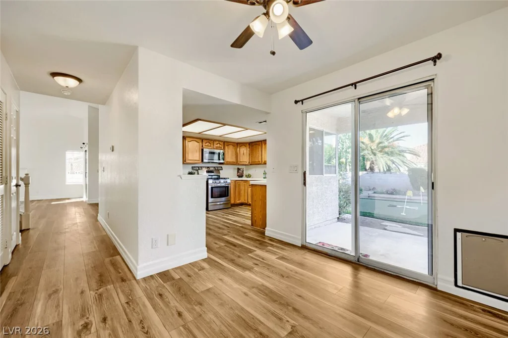 2105 Fountain Springs, Henderson, NV 89074