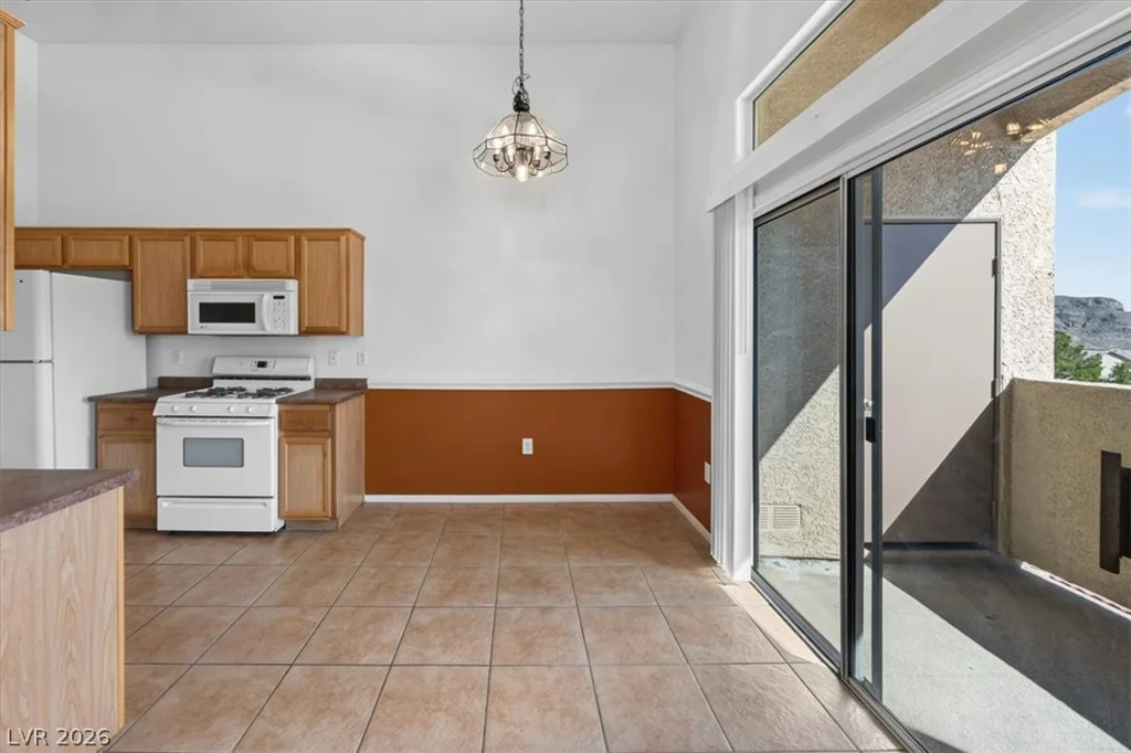 3575 Cactus Shadow, Las Vegas, NV 89129