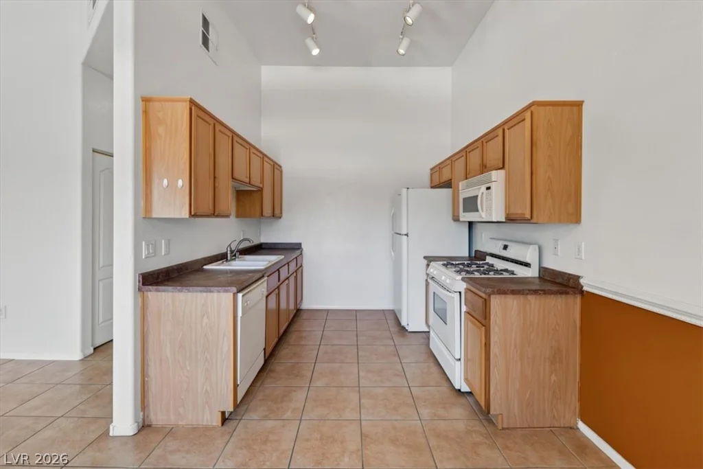 3575 Cactus Shadow, Las Vegas, NV 89129