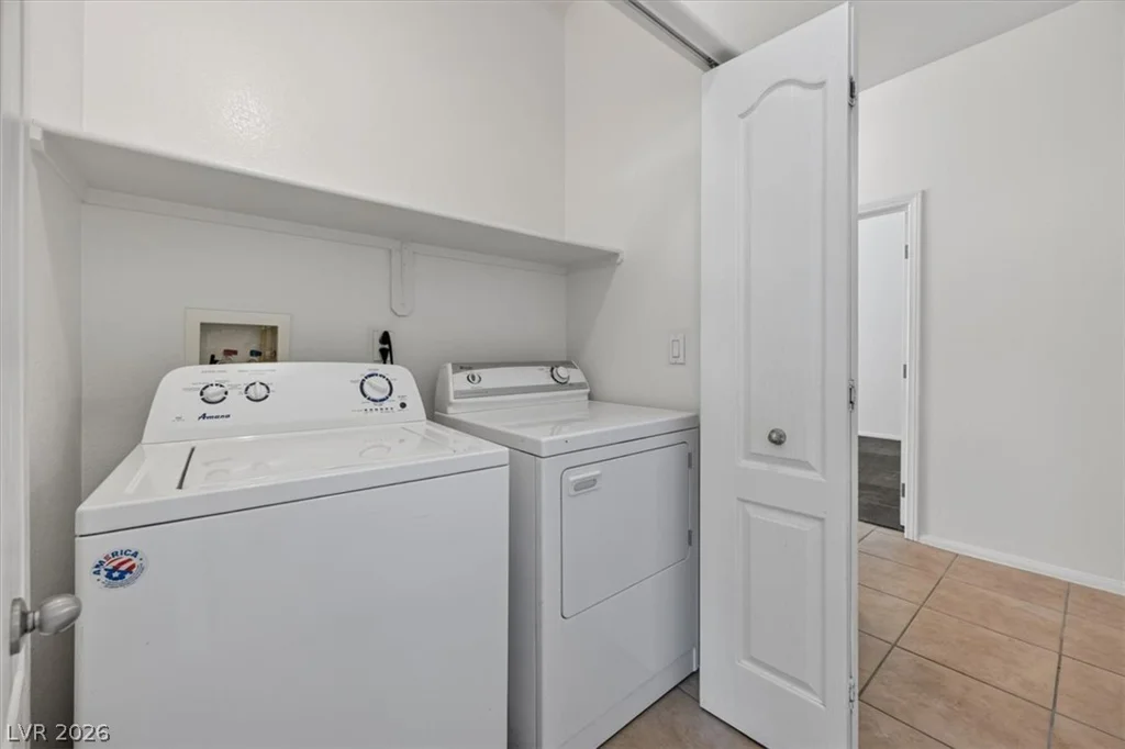 3575 Cactus Shadow, Las Vegas, NV 89129