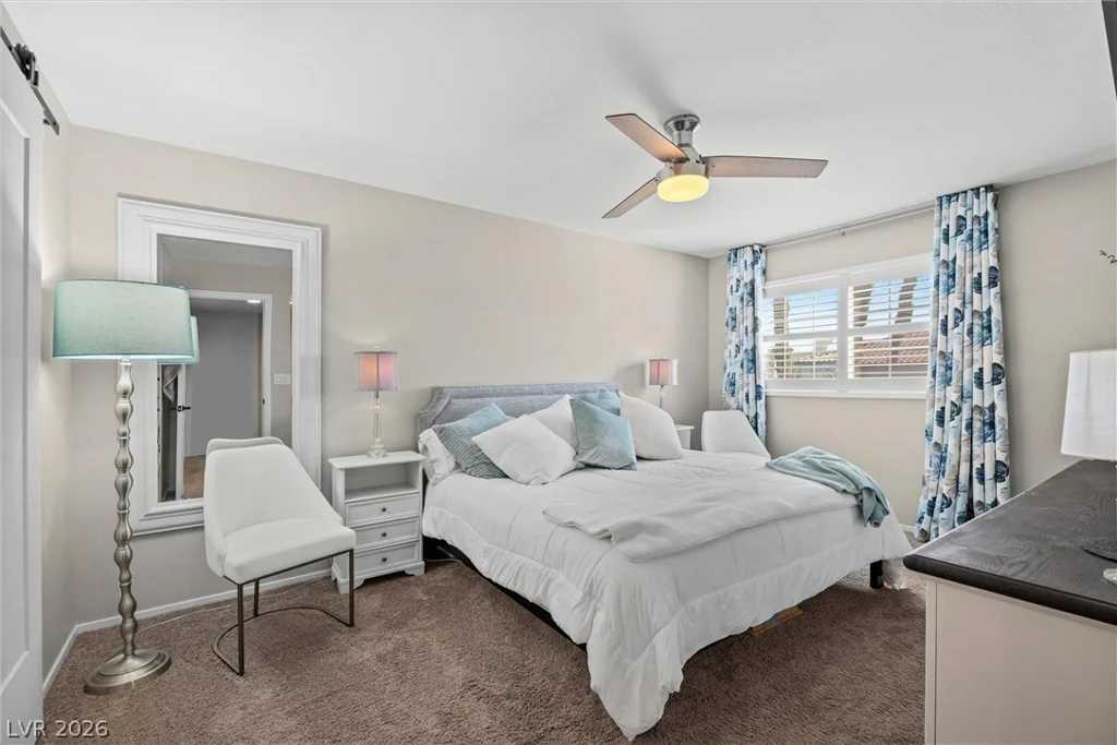 8212 Diamond Star, Las Vegas, NV 89145