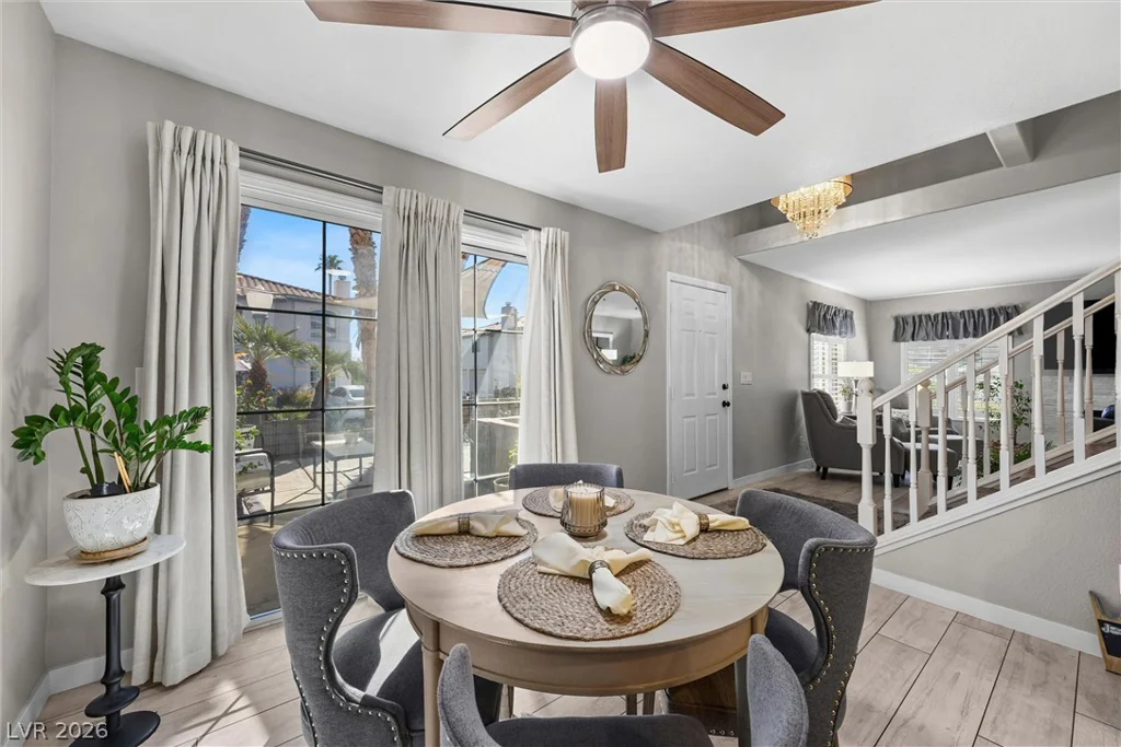 8212 Diamond Star, Las Vegas, NV 89145