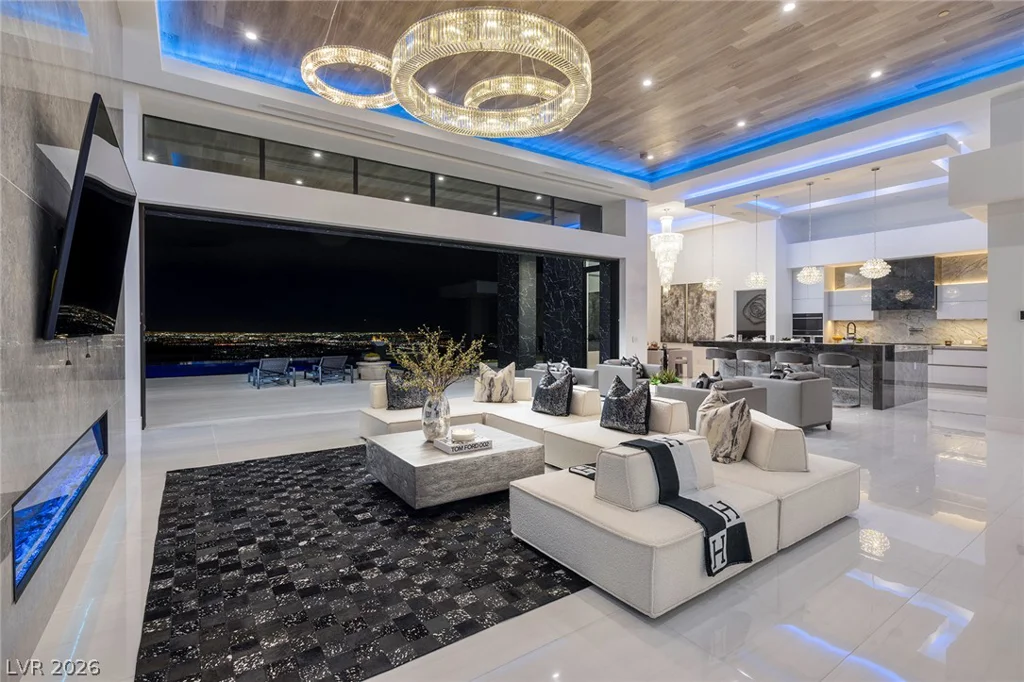 5 Sunset Strip, Henderson, NV 89012