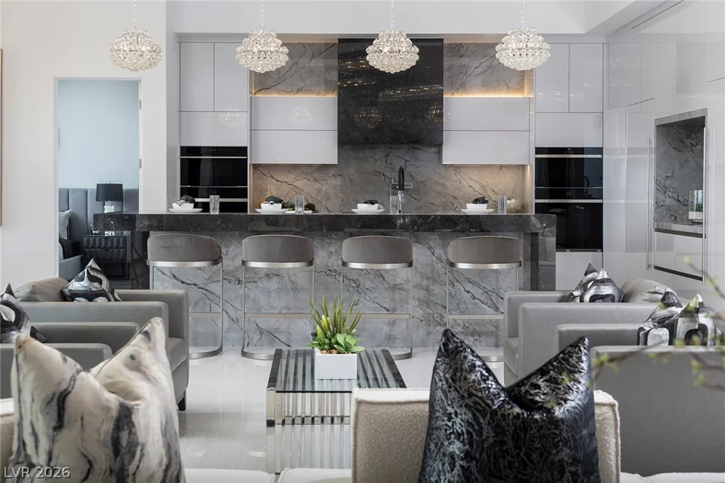 5 Sunset Strip, Henderson, NV 89012