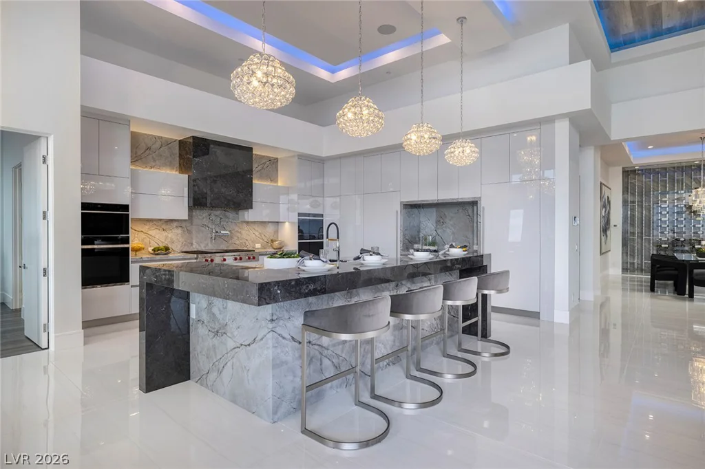 5 Sunset Strip, Henderson, NV 89012