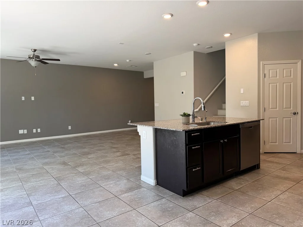 2656 Duneville, Las Vegas, NV 89146