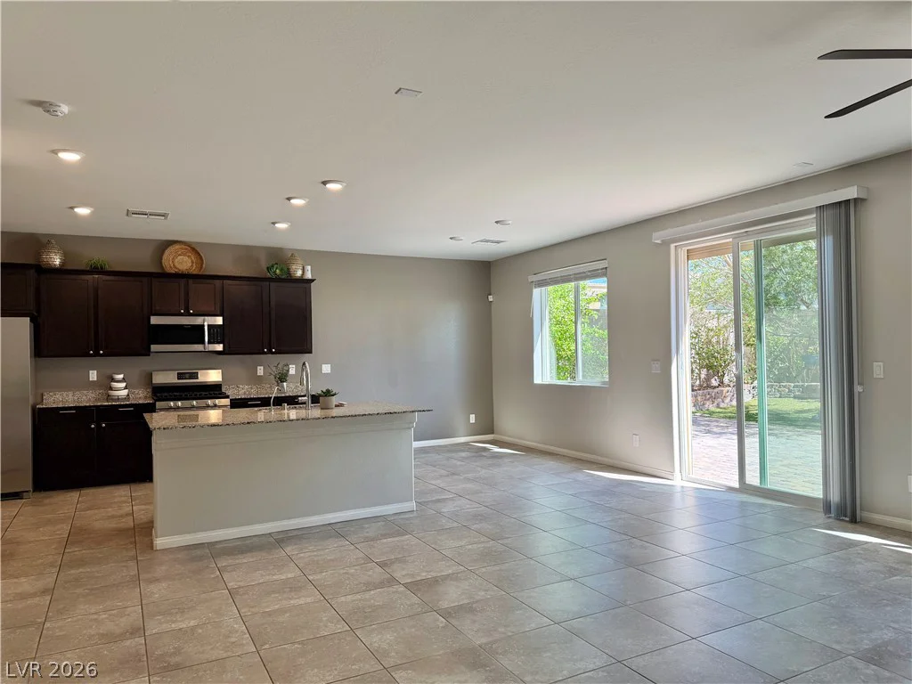 2656 Duneville, Las Vegas, NV 89146