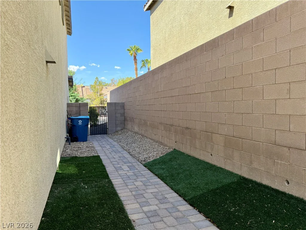 2656 Duneville, Las Vegas, NV 89146
