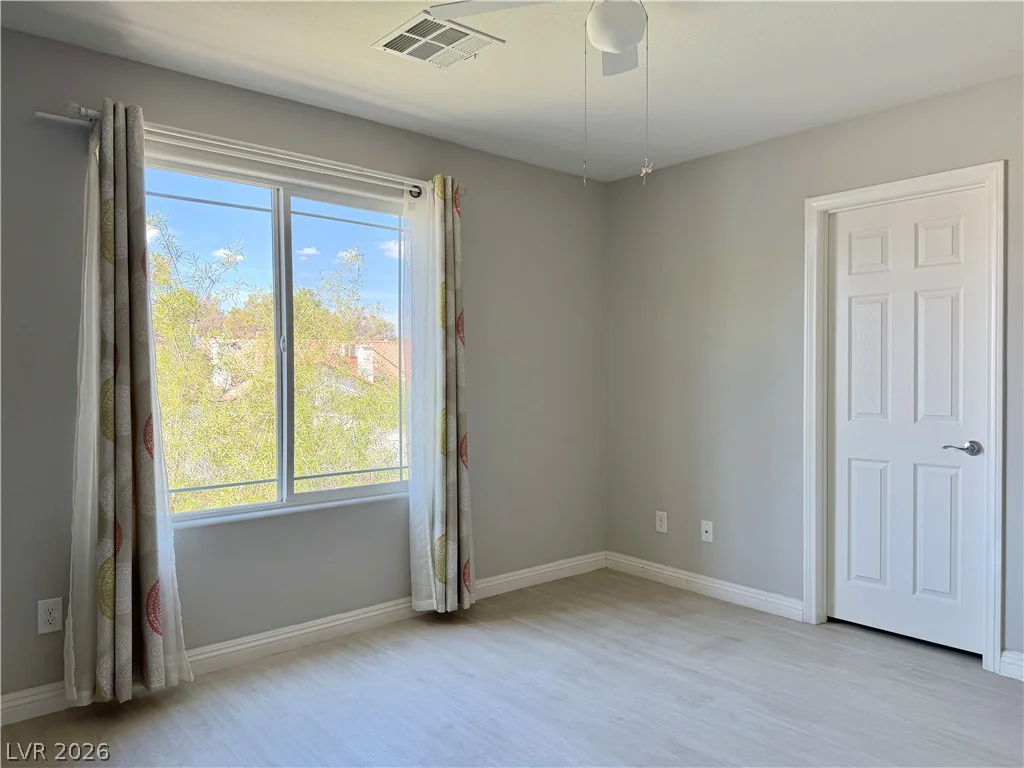 2656 Duneville, Las Vegas, NV 89146