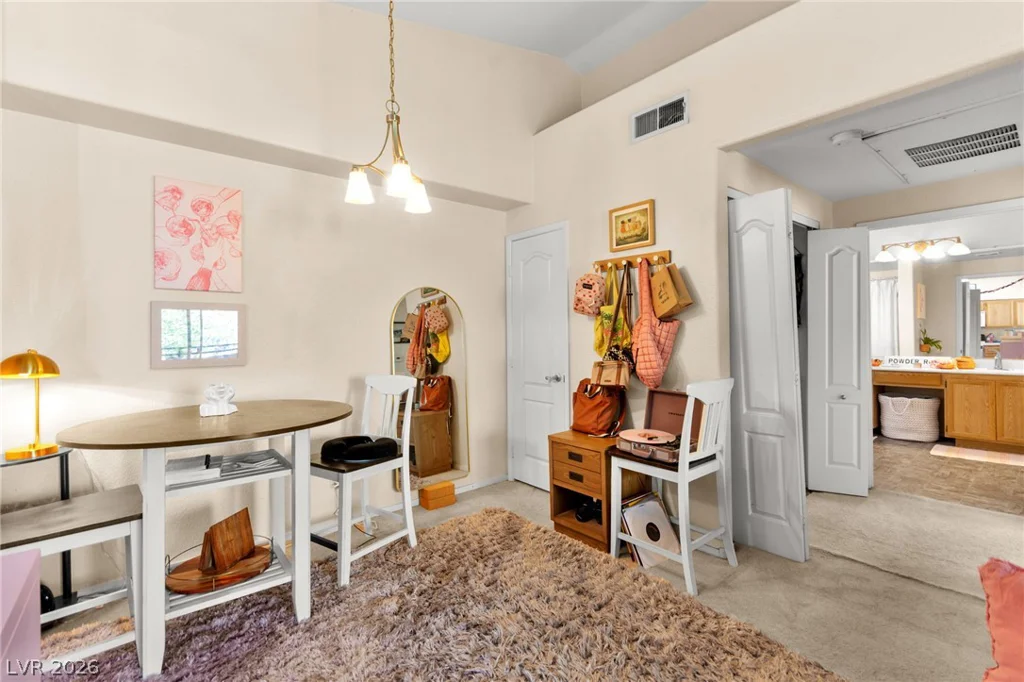 7628 Pacific Hills, Las Vegas, NV 89128