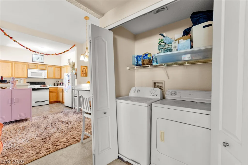 7628 Pacific Hills, Las Vegas, NV 89128