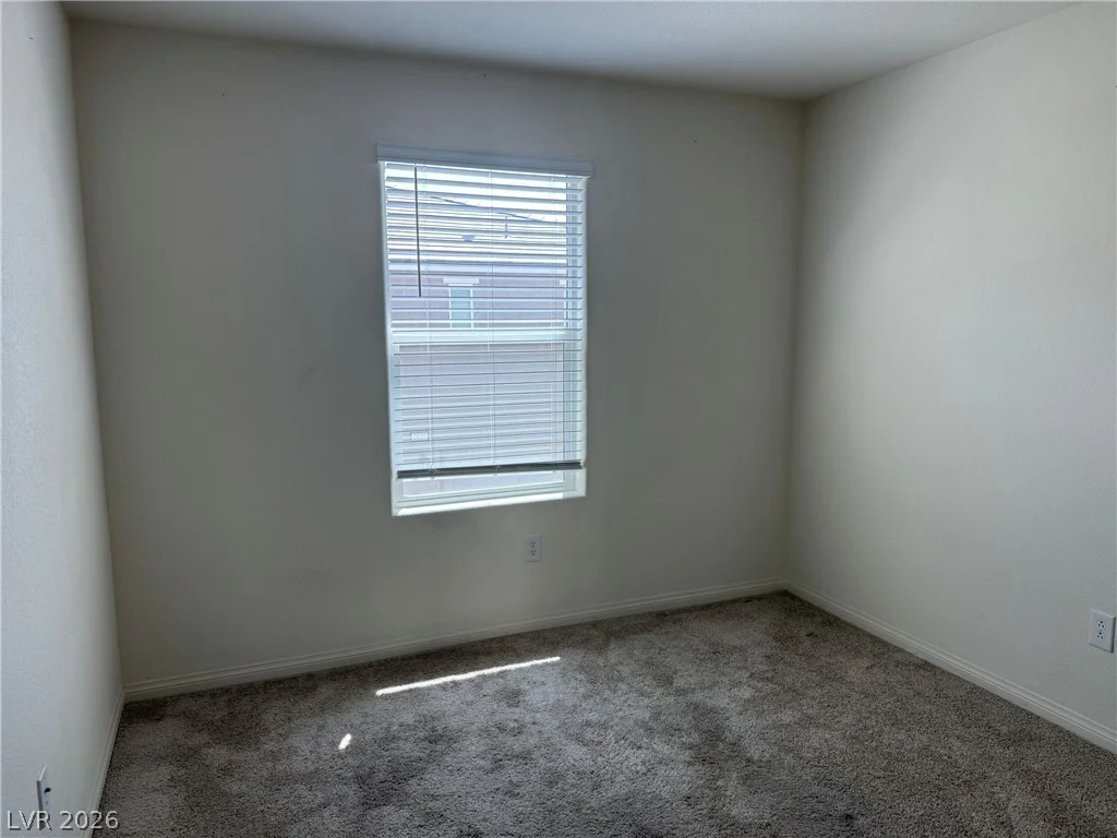2642 Wimbledon White, North Las Vegas, NV 89086