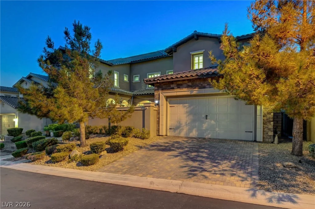 371 Capistrano Vistas, Las Vegas, NV 89138