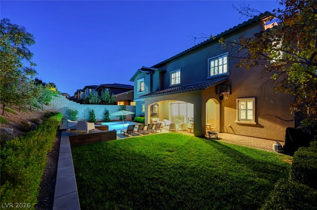 371 Capistrano Vistas, Las Vegas, NV 89138