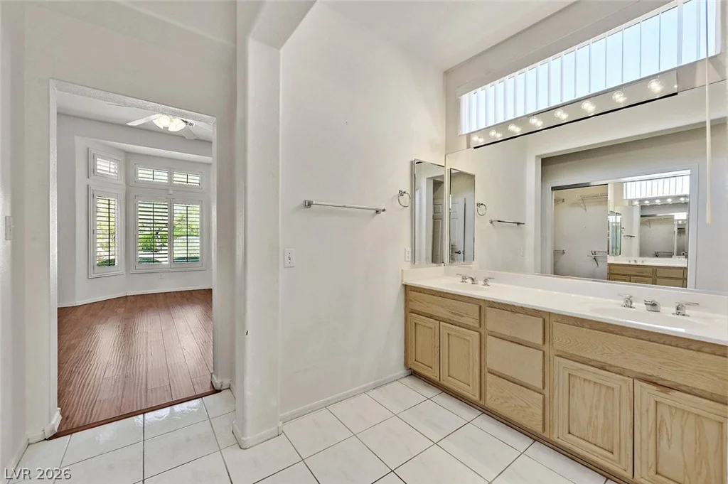 11000 Rackhurst, Las Vegas, NV 89134