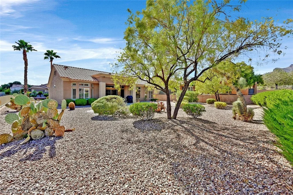 11000 Rackhurst, Las Vegas, NV 89134