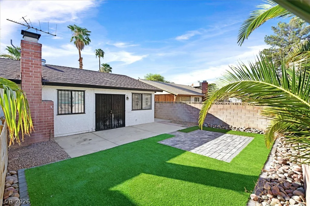 5348 El Nuevo, Las Vegas, NV 89120