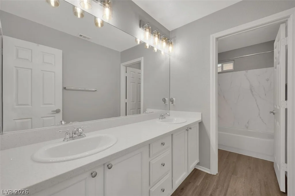 6940 Willow Warbler, North Las Vegas, NV 89084