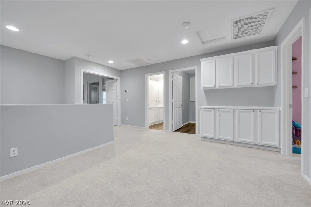 6940 Willow Warbler, North Las Vegas, NV 89084