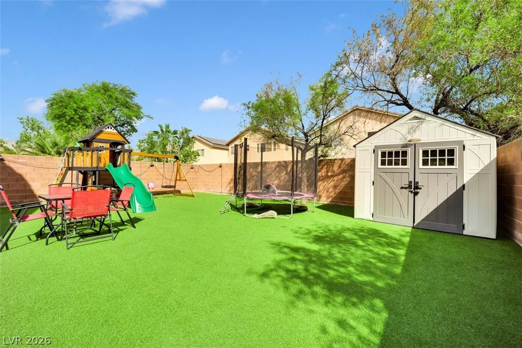 6940 Willow Warbler, North Las Vegas, NV 89084