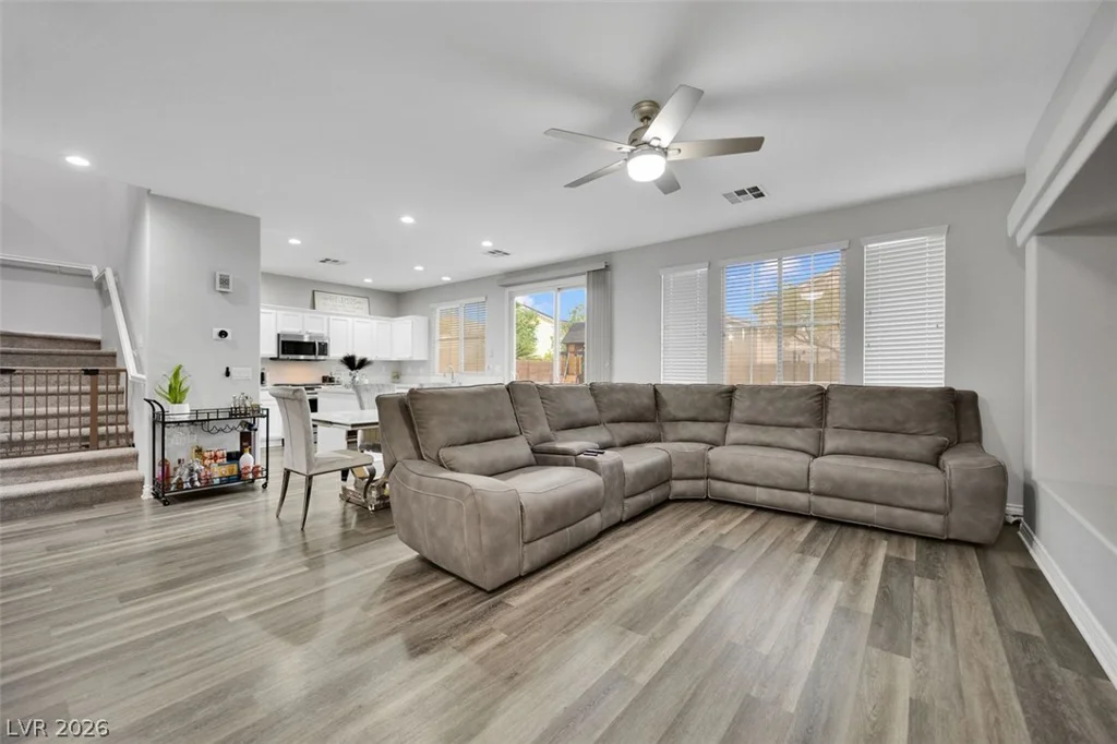 6940 Willow Warbler, North Las Vegas, NV 89084