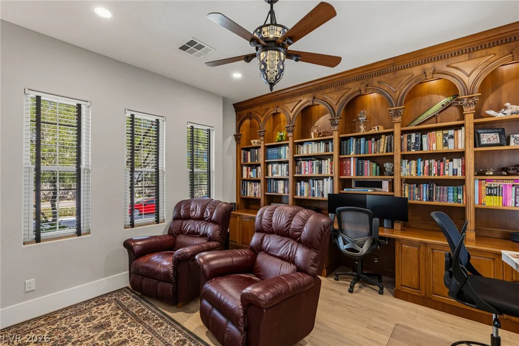 10713 Beringer, Las Vegas, NV 89144