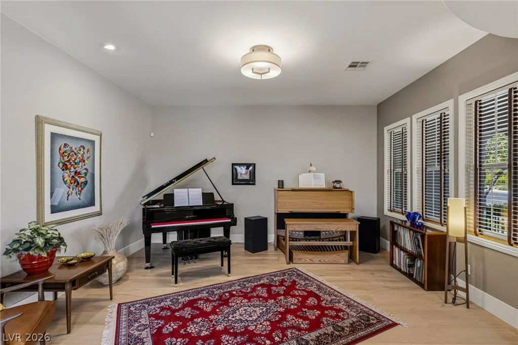 10713 Beringer, Las Vegas, NV 89144