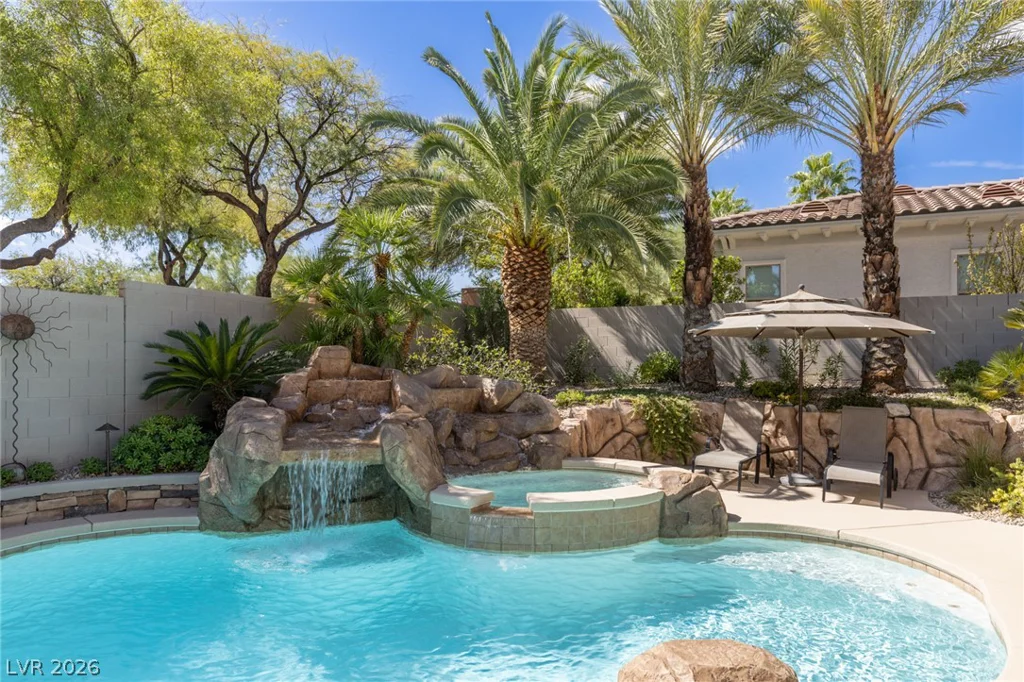 10713 Beringer, Las Vegas, NV 89144