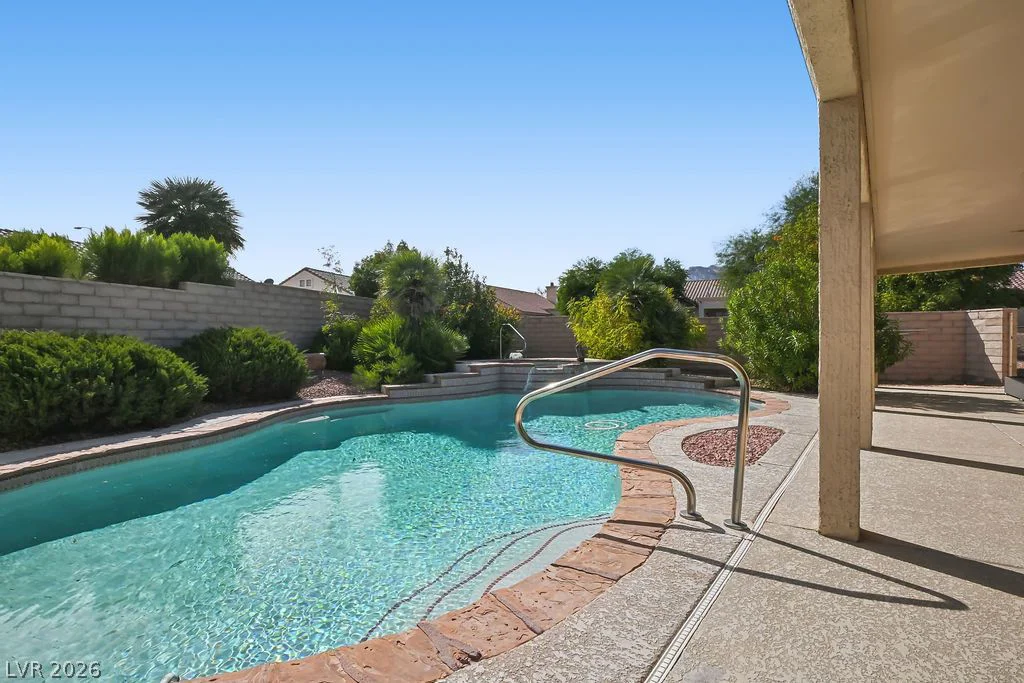 2805 Bent Tree, Las Vegas, NV 89134