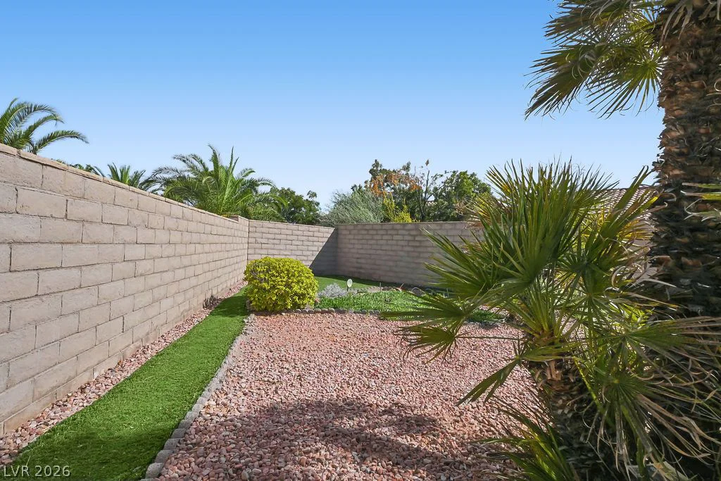 2805 Bent Tree, Las Vegas, NV 89134