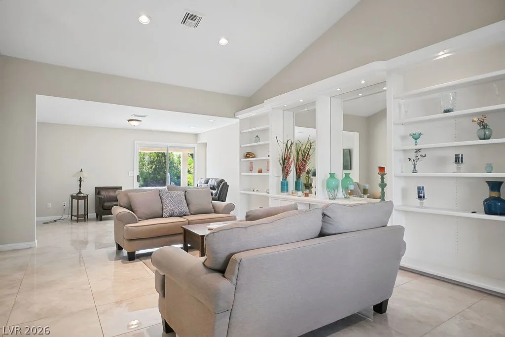 2805 Bent Tree, Las Vegas, NV 89134