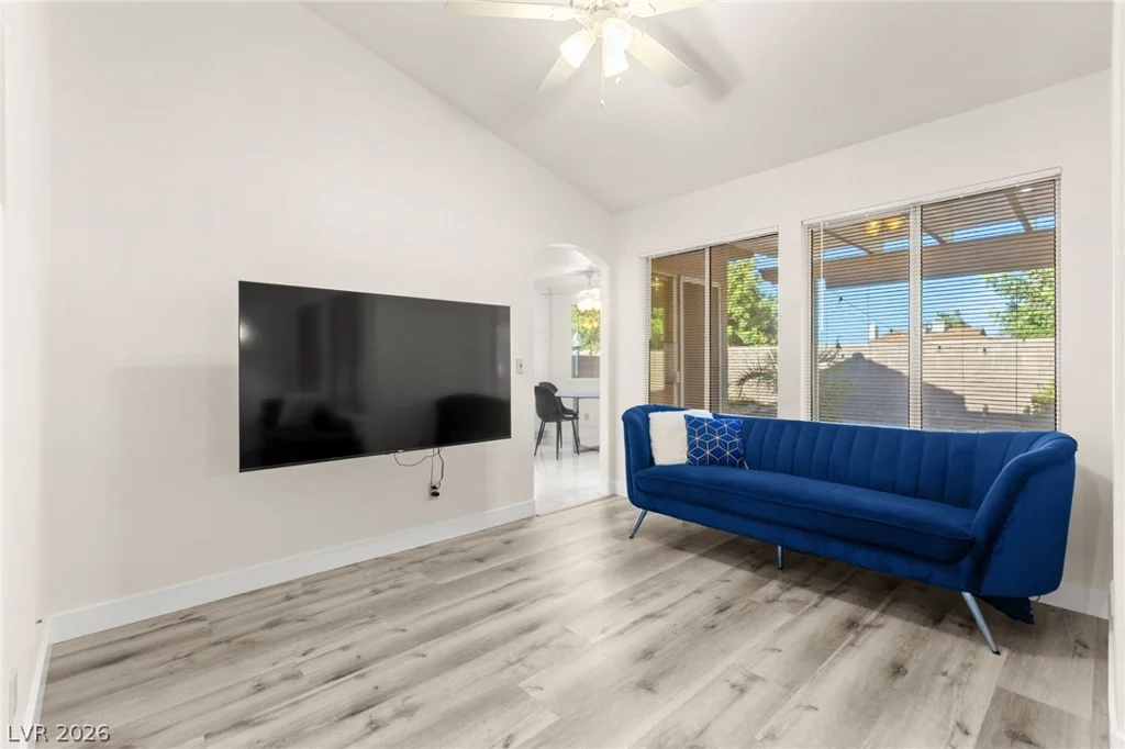 4708 Standing Bluff, Las Vegas, NV 89130