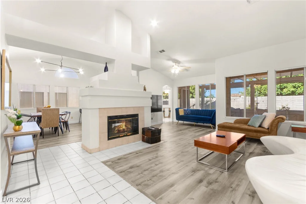 4708 Standing Bluff, Las Vegas, NV 89130