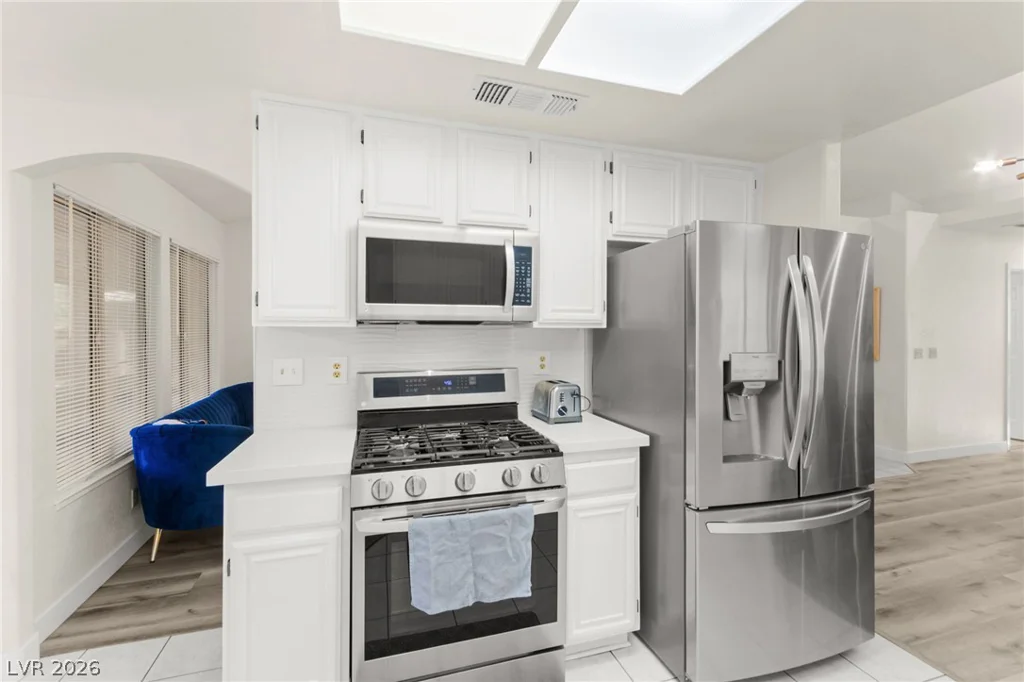 4708 Standing Bluff, Las Vegas, NV 89130