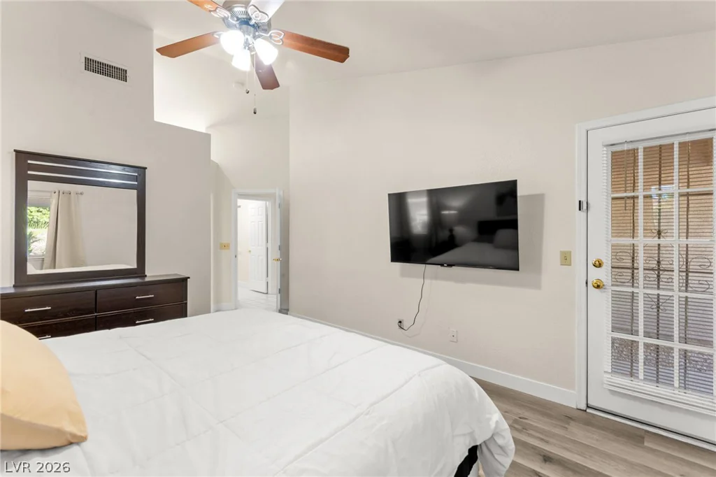 4708 Standing Bluff, Las Vegas, NV 89130