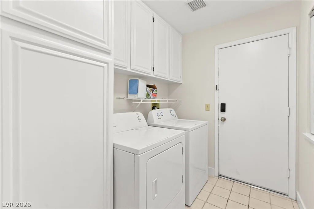 4708 Standing Bluff, Las Vegas, NV 89130