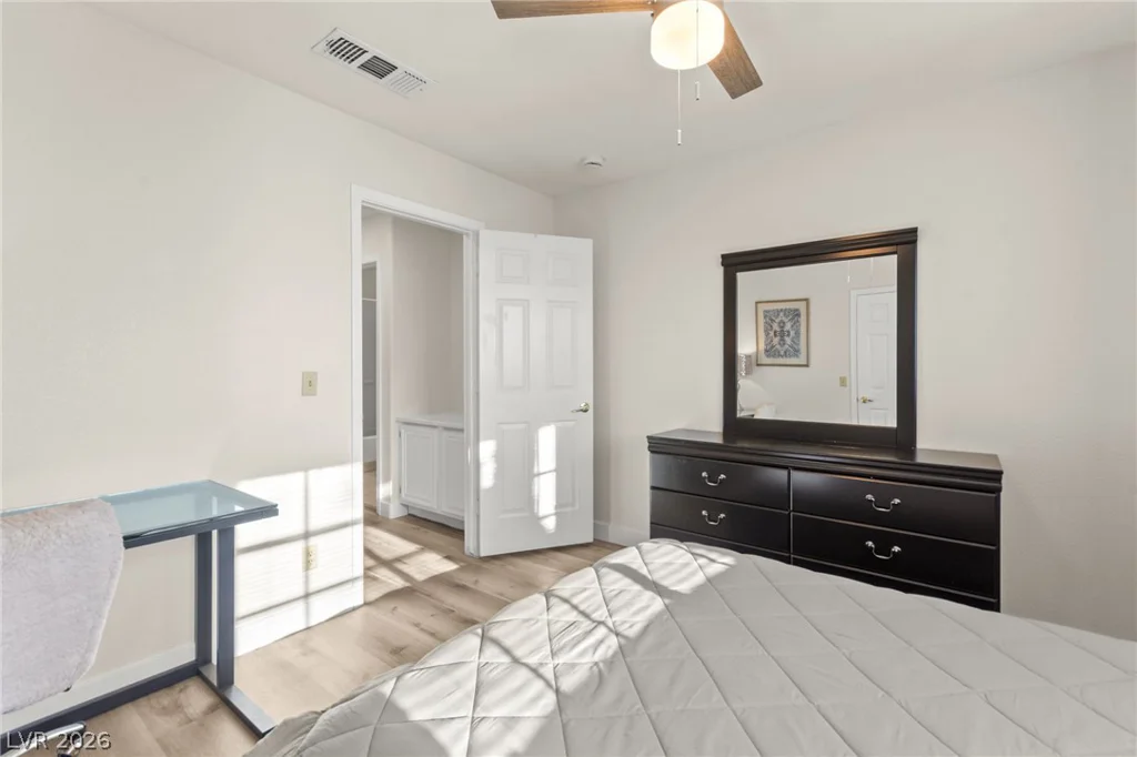 4708 Standing Bluff, Las Vegas, NV 89130