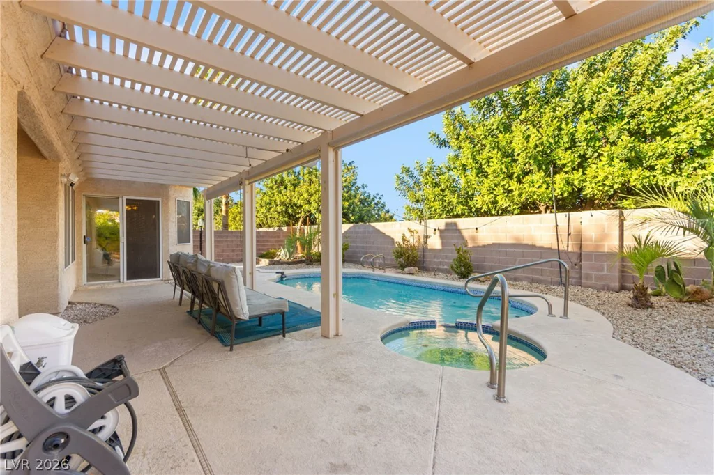 4708 Standing Bluff, Las Vegas, NV 89130