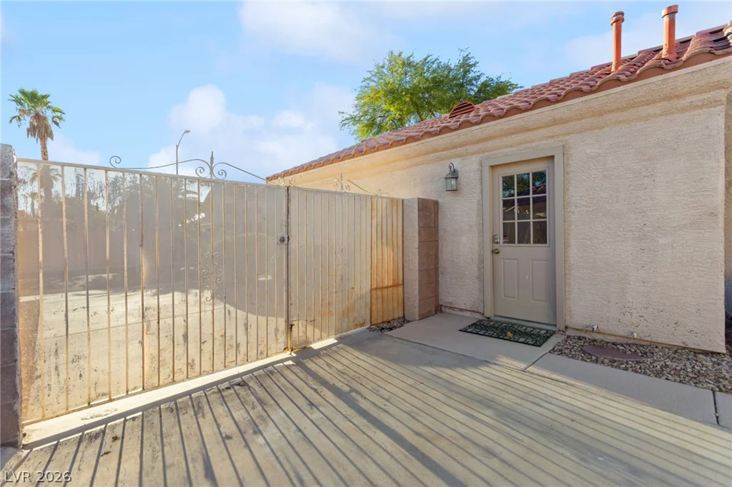 4708 Standing Bluff, Las Vegas, NV 89130