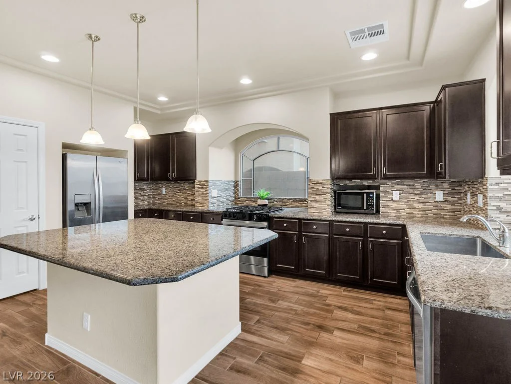 6465 Grande River, Las Vegas, NV 89139